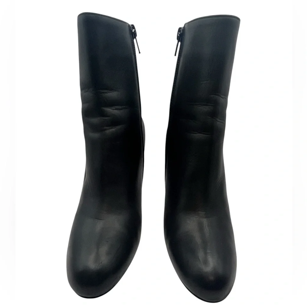 CHRISTIAN LOUBOUTIN Black Leather Ankle Boots Red Sole Size 37.5 / 7.5 Stiletto